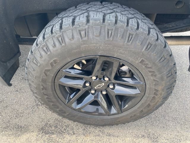 Used 2019 Chevrolet Silverado 1500 LT Trail Boss image 10