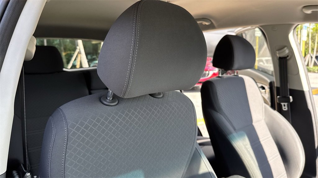 Used 2018 Kia Sorento L image 47