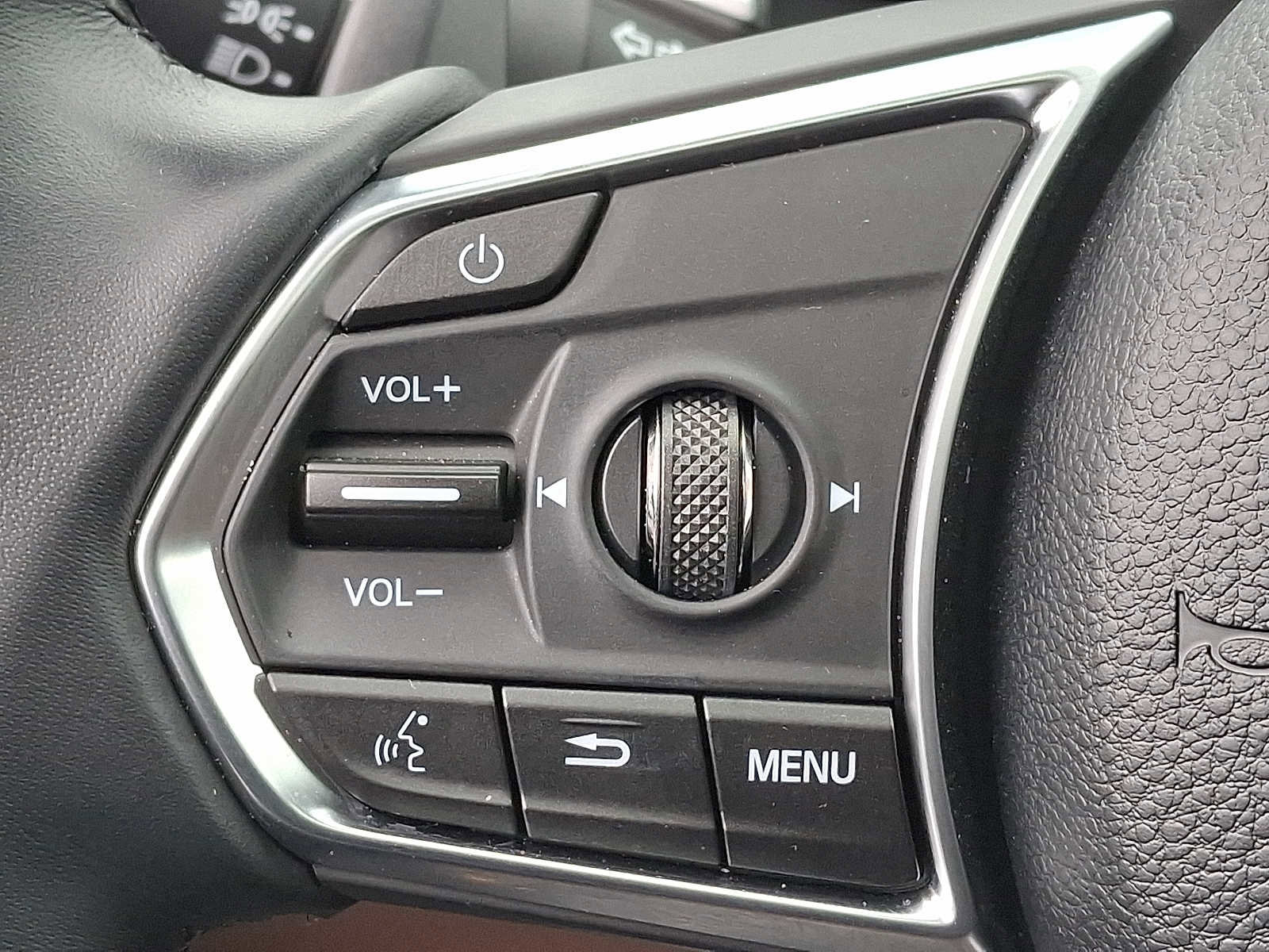 Certified 2026 Acura MDX FWD w/ Technology Package image 22