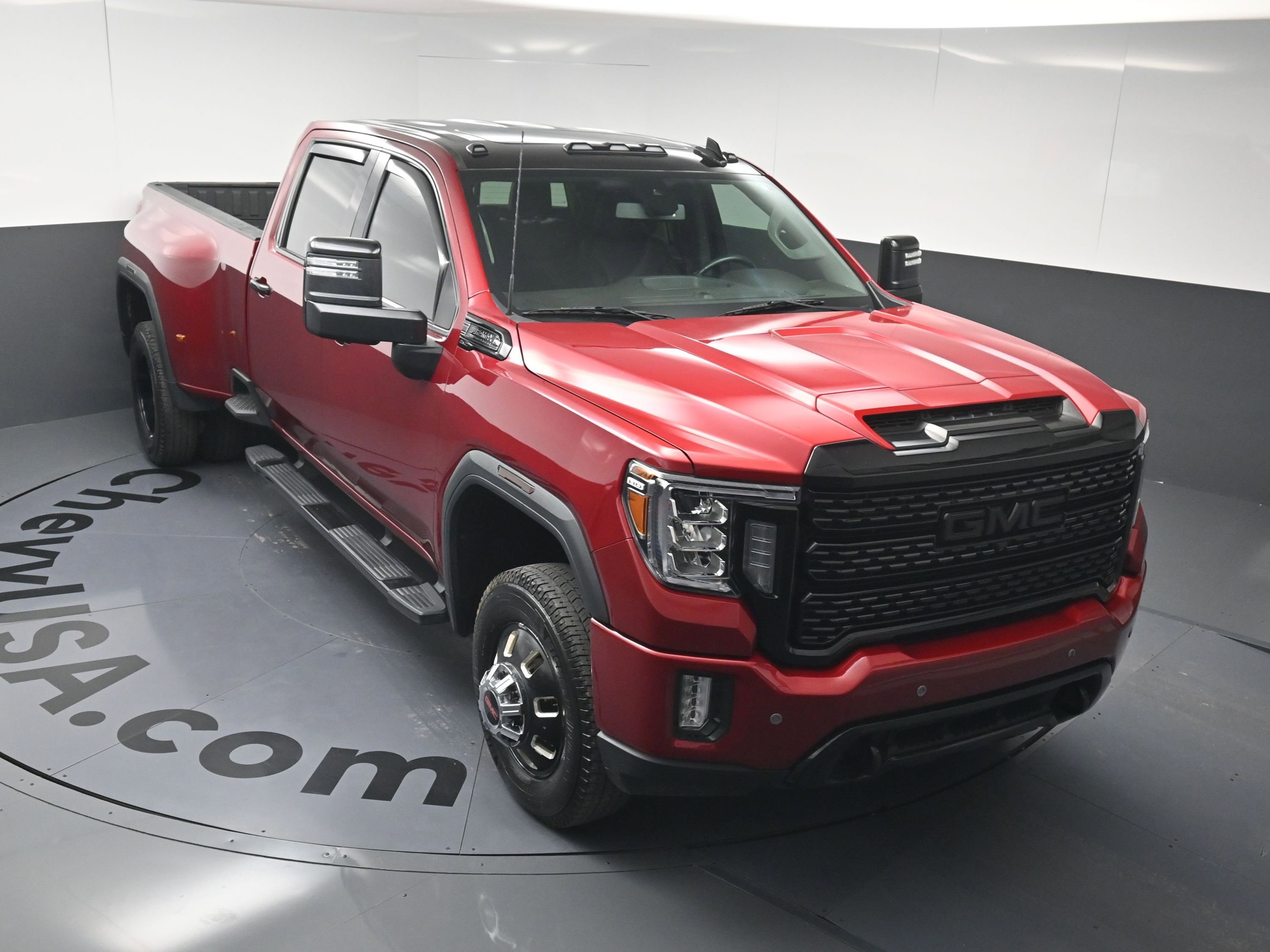 Used 2022 GMC Sierra 3500 Denali AWD/4WD image 22