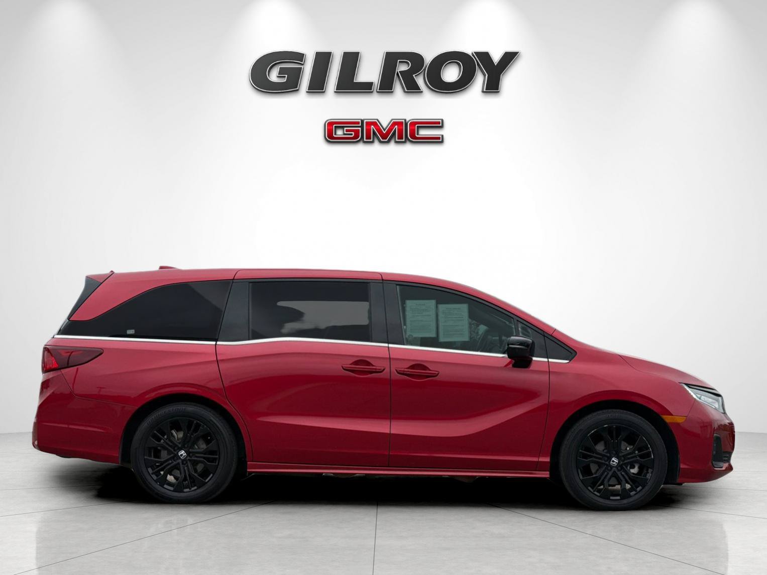 Used 2025 Honda Odyssey Sport-L image 2