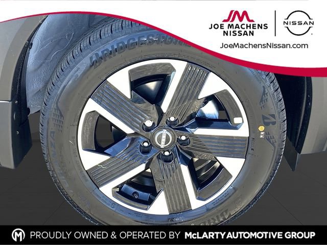New 2026 Nissan Kicks SV w/ SV Premium Package AWD/4WD image 8