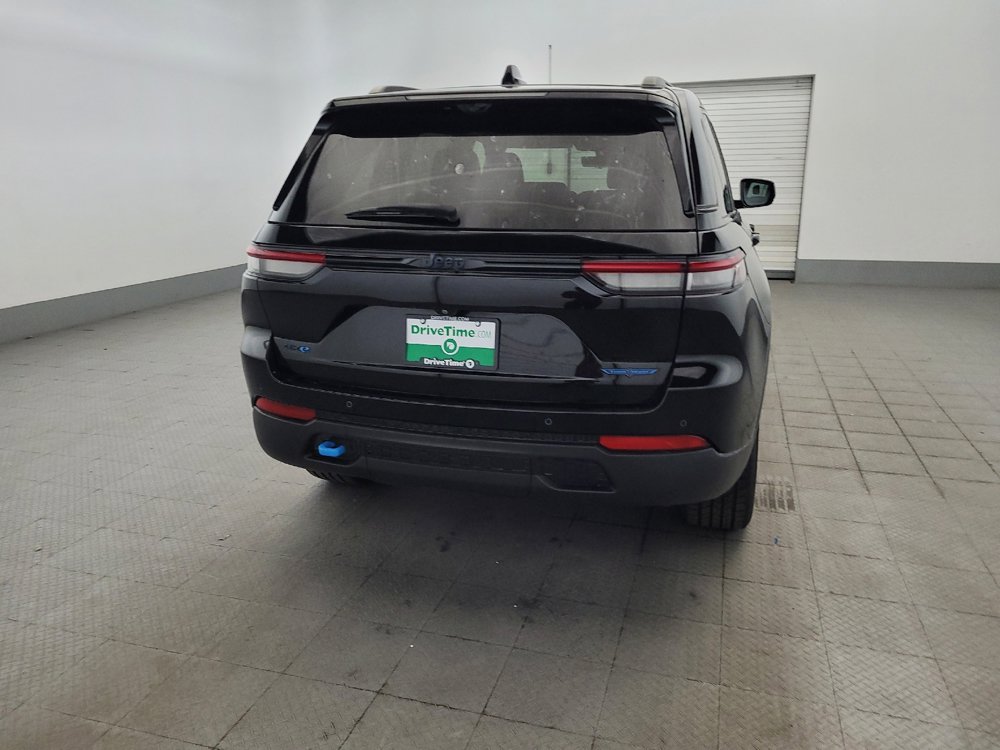 Used 2022 Jeep Grand Cherokee Trailhawk w/ Advanced Protech Group II AWD/4WD image 7