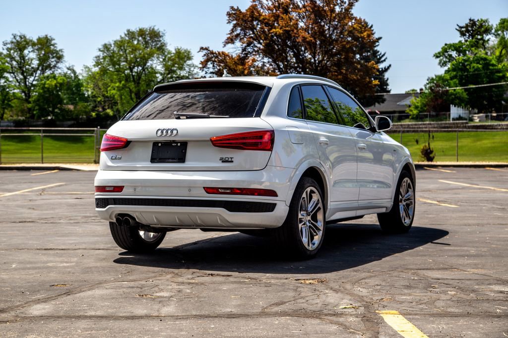 Used 2016 Audi Q3 2.0T Prestige w/ Prestige Package AWD/4WD image 5