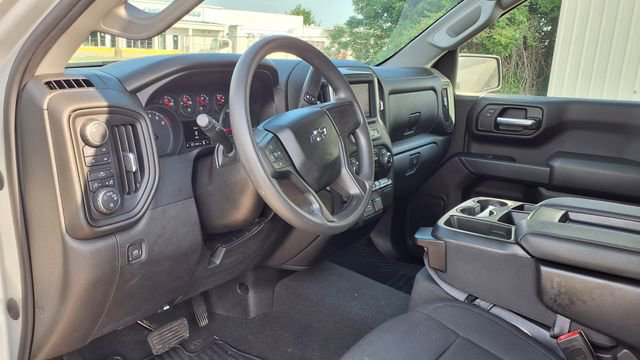 Used 2021 Chevrolet Silverado 1500 Custom Trail Boss w/ LPO, Dark Essentials Package AWD/4WD image 18
