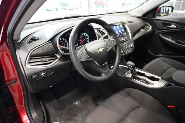 Used 2024 Chevrolet Malibu LT w/ LPO, Floor Liner Package FWD image 19