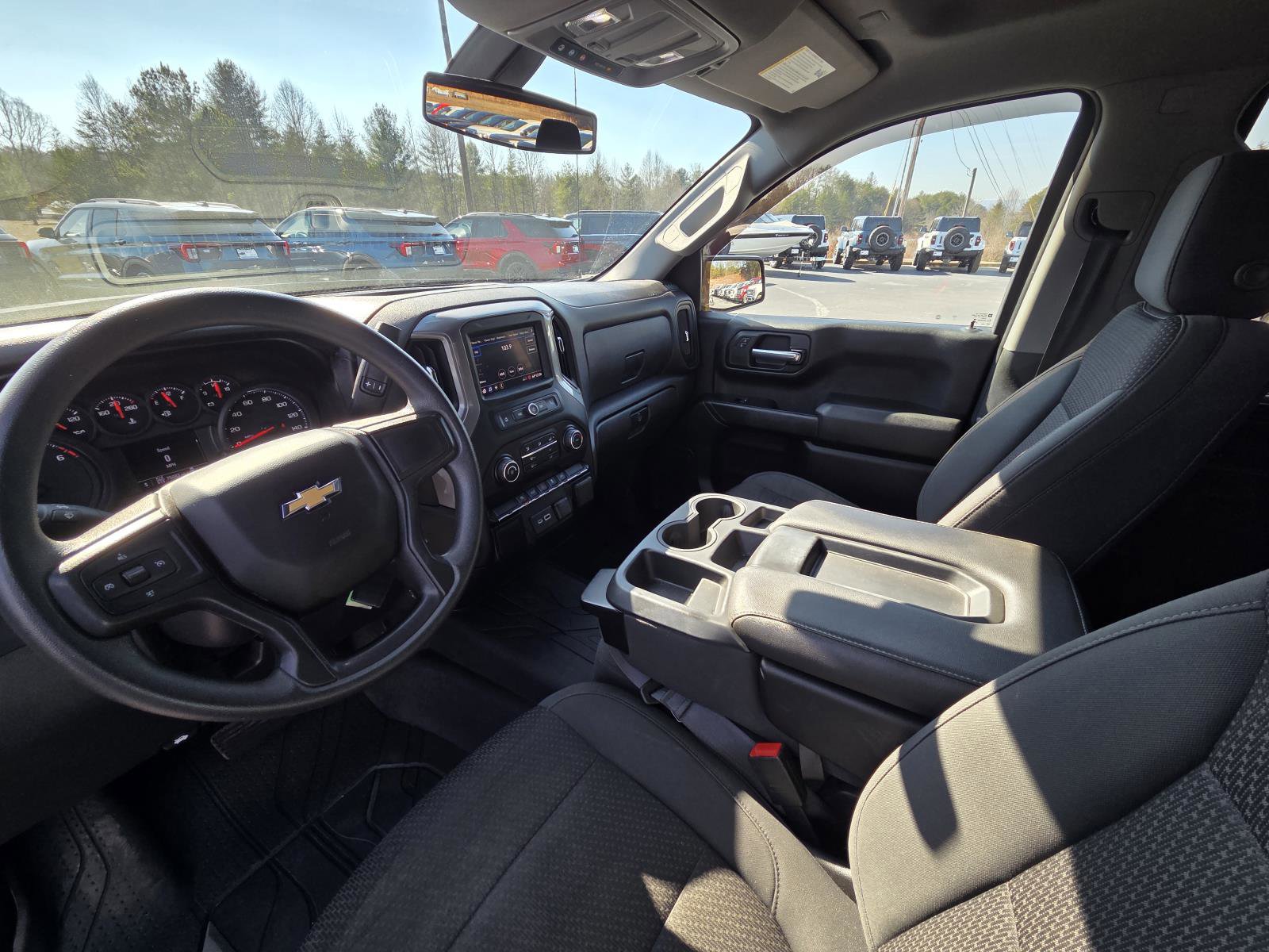 Used 2021 Chevrolet Silverado 1500 Custom image 8