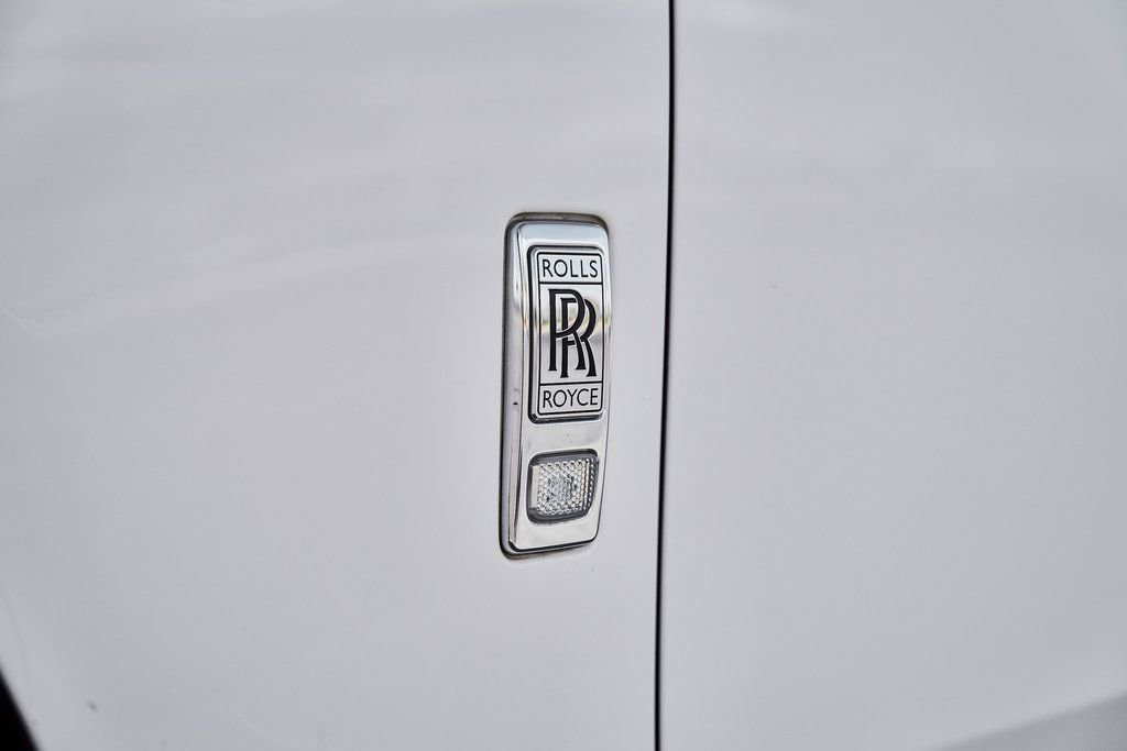 Used 2022 Rolls-Royce Ghost w/ Ghost Package image 11
