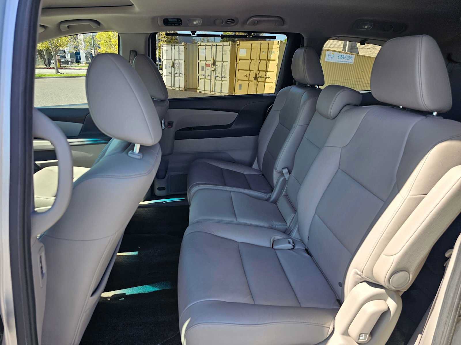 Used 2014 Honda Odyssey EX-L image 18
