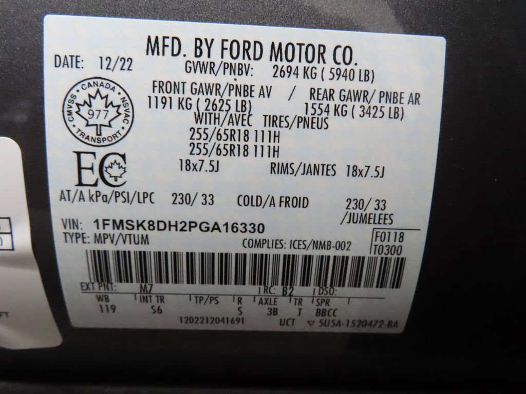 Used 2023 Ford Explorer XLT AWD/4WD image 52