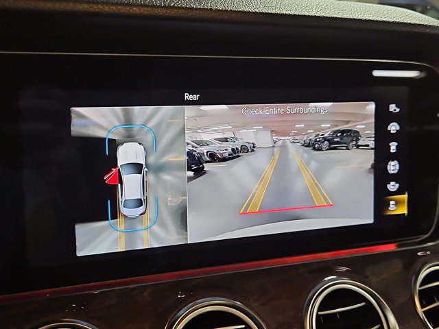 Used 2023 Mercedes-Benz E 350 4MATIC Sedan image 13