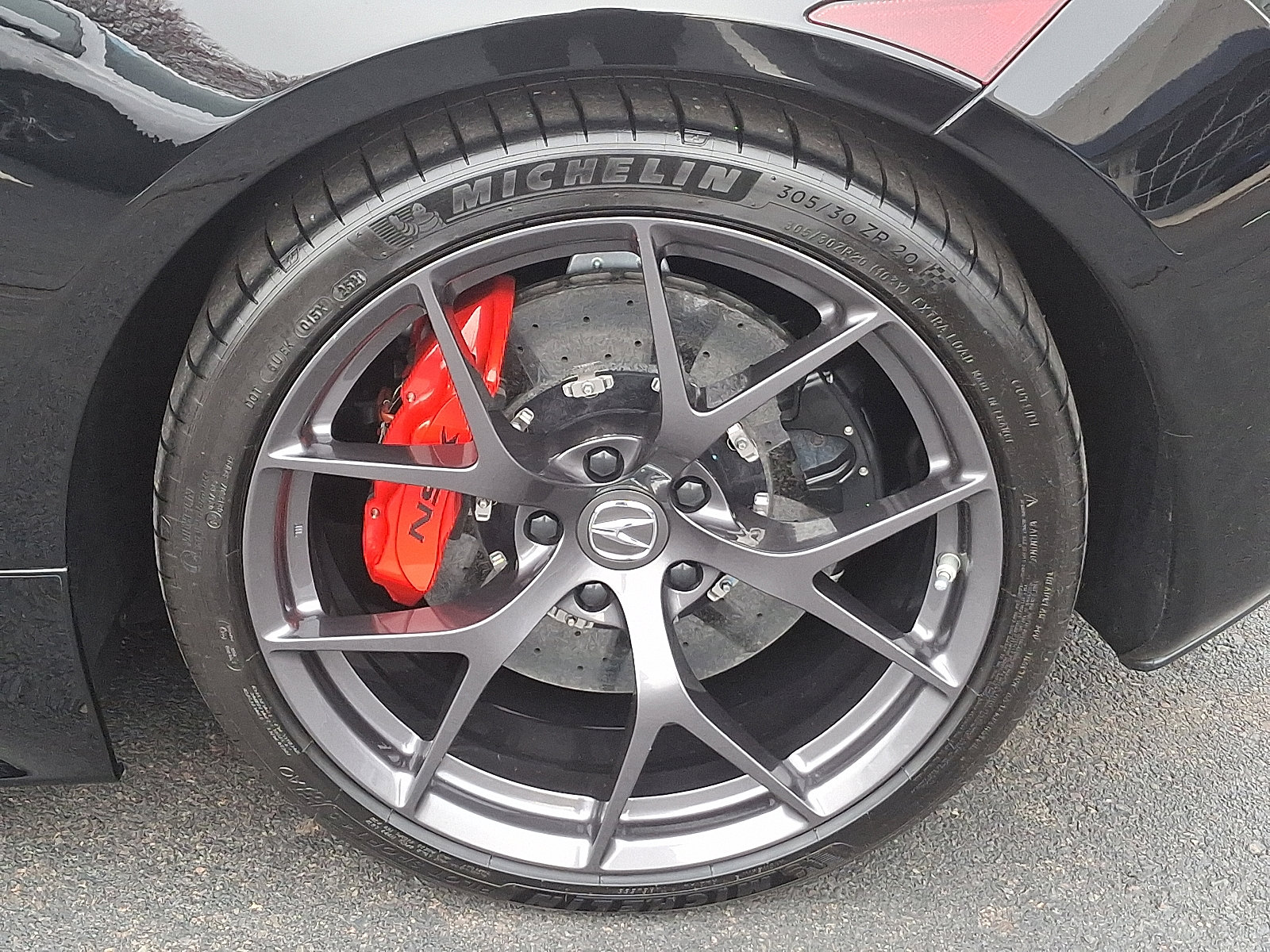 Used 2017 Acura NSX image 8