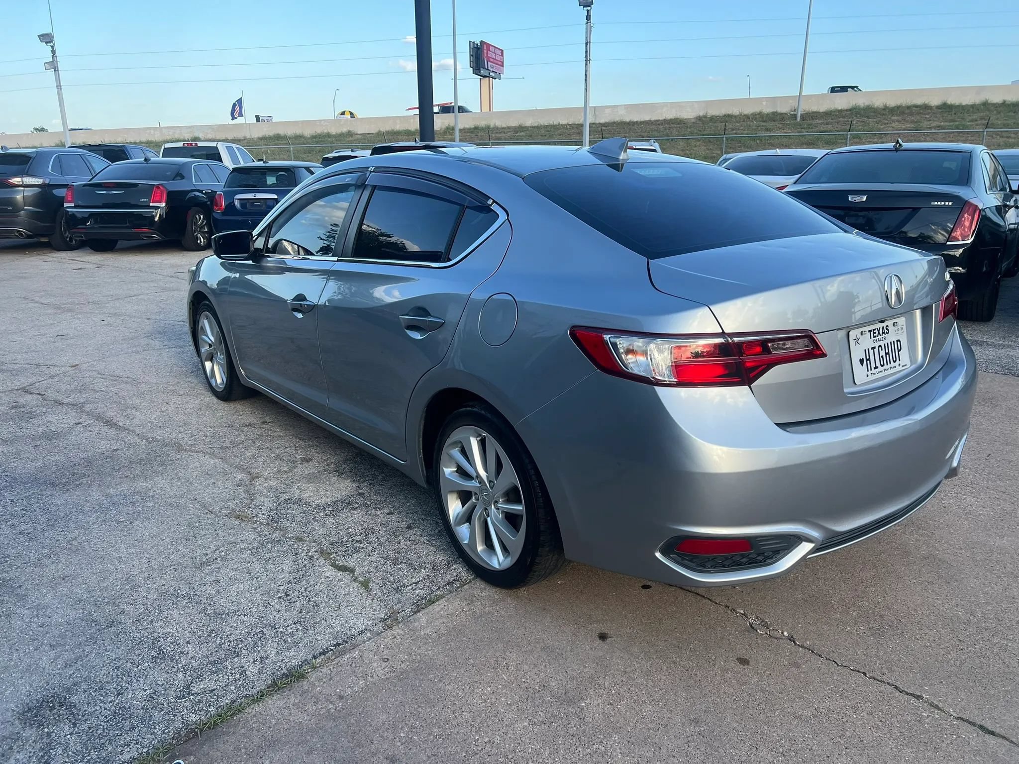 Used 2018 Acura ILX FWD image 6
