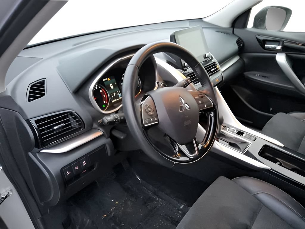 Used 2024 Mitsubishi Eclipse Cross SE AWD/4WD image 11