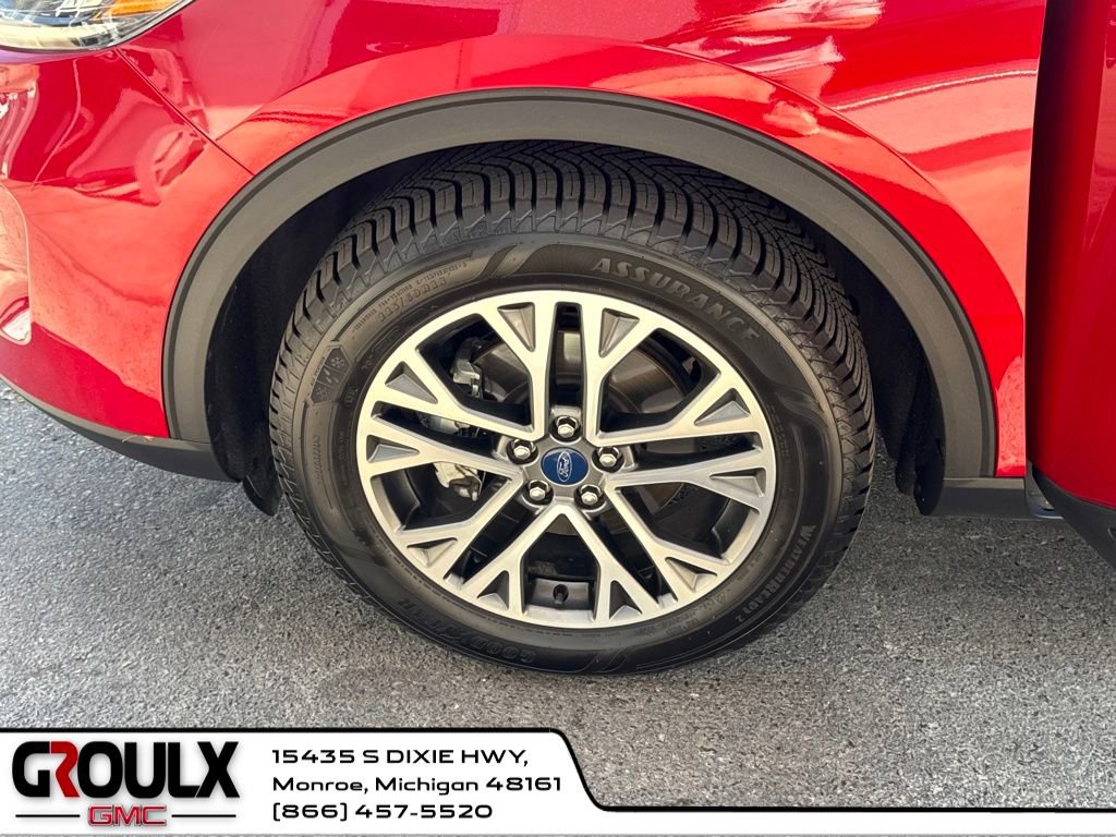 Used 2020 Ford Escape SEL image 27