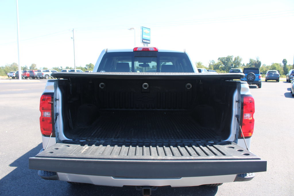 Used 2018 Chevrolet Silverado 1500 LT w/ All Star Edition AWD/4WD image 21