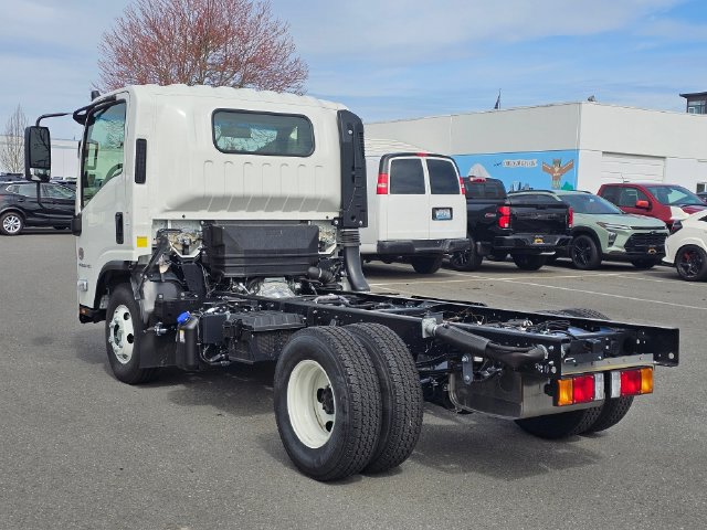 New 2025 Chevrolet Low Cab Forward 4500 XD RWD image 3