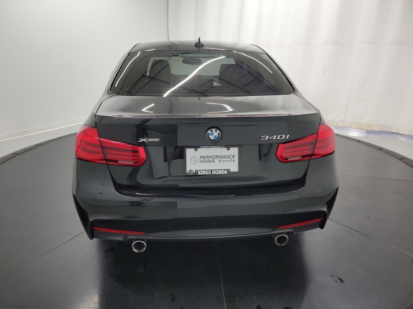 Used 2018 BMW 340i xDrive Sedan image 8