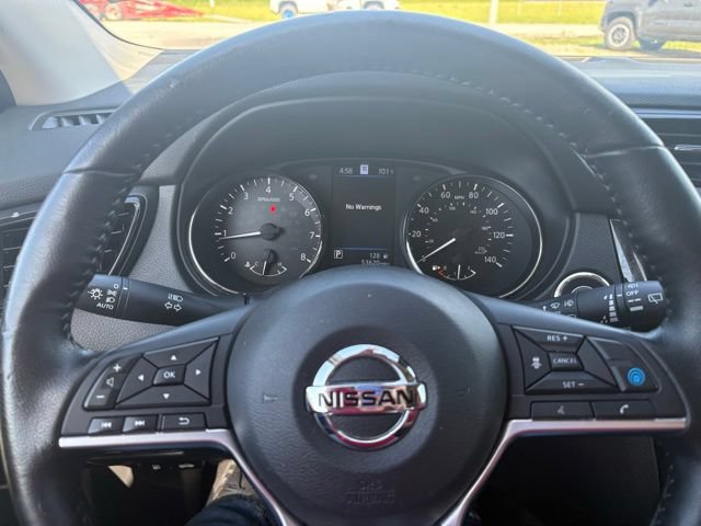 Used 2022 Nissan Rogue Sport SL AWD/4WD image 31