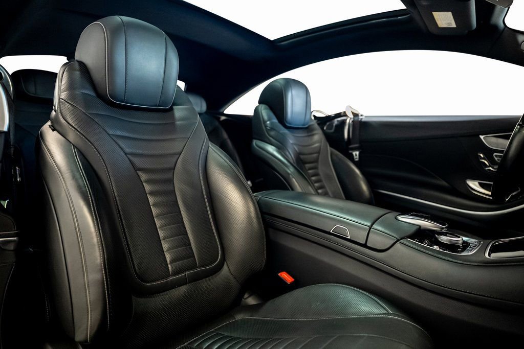 Used 2019 Mercedes-Benz S 560 4MATIC Coupe image 26