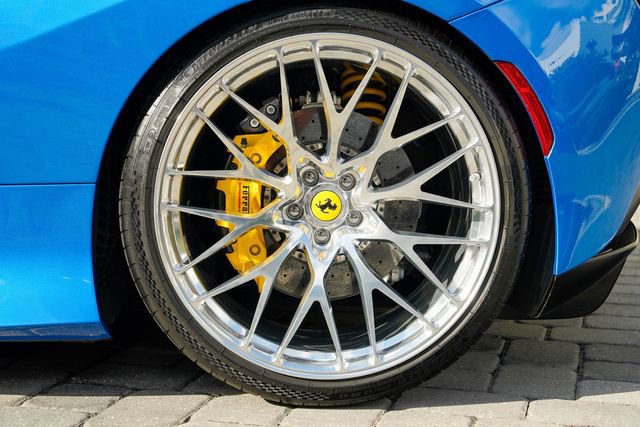 Used 2021 Ferrari F8 Tributo image 16