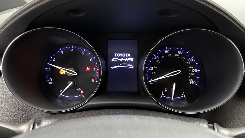 Used 2019 Toyota C-HR LE FWD image 20