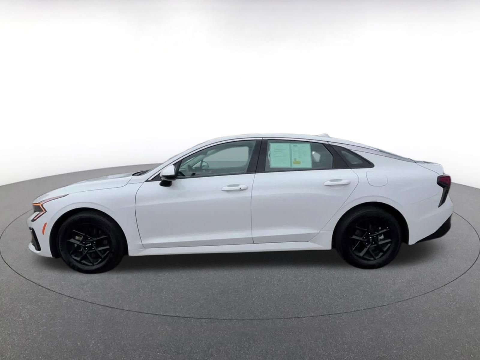 Used 2025 Kia K5 LXS image 9