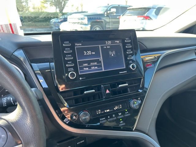 Used 2024 Toyota Camry LE image 21