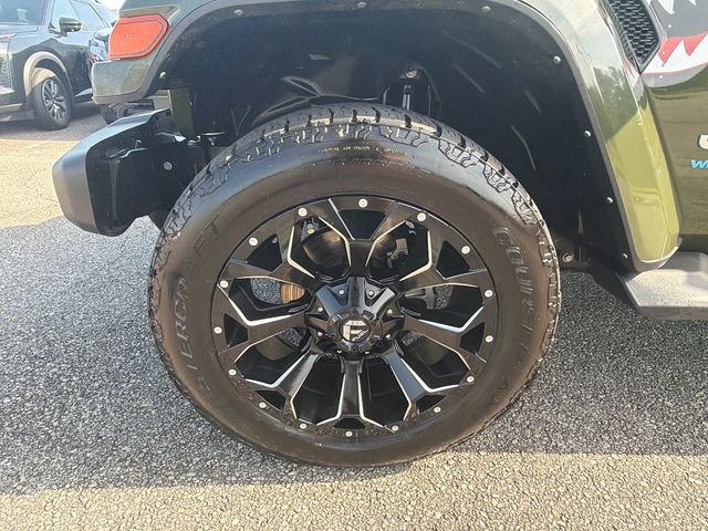 Used 2021 Jeep Wrangler Unlimited Sahara w/ Cold Weather Group AWD/4WD image 11