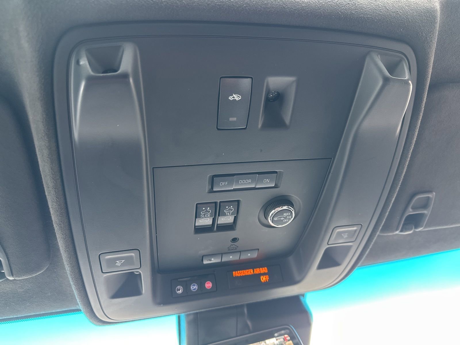 Used 2020 Cadillac Escalade ESV Platinum AWD/4WD image 72