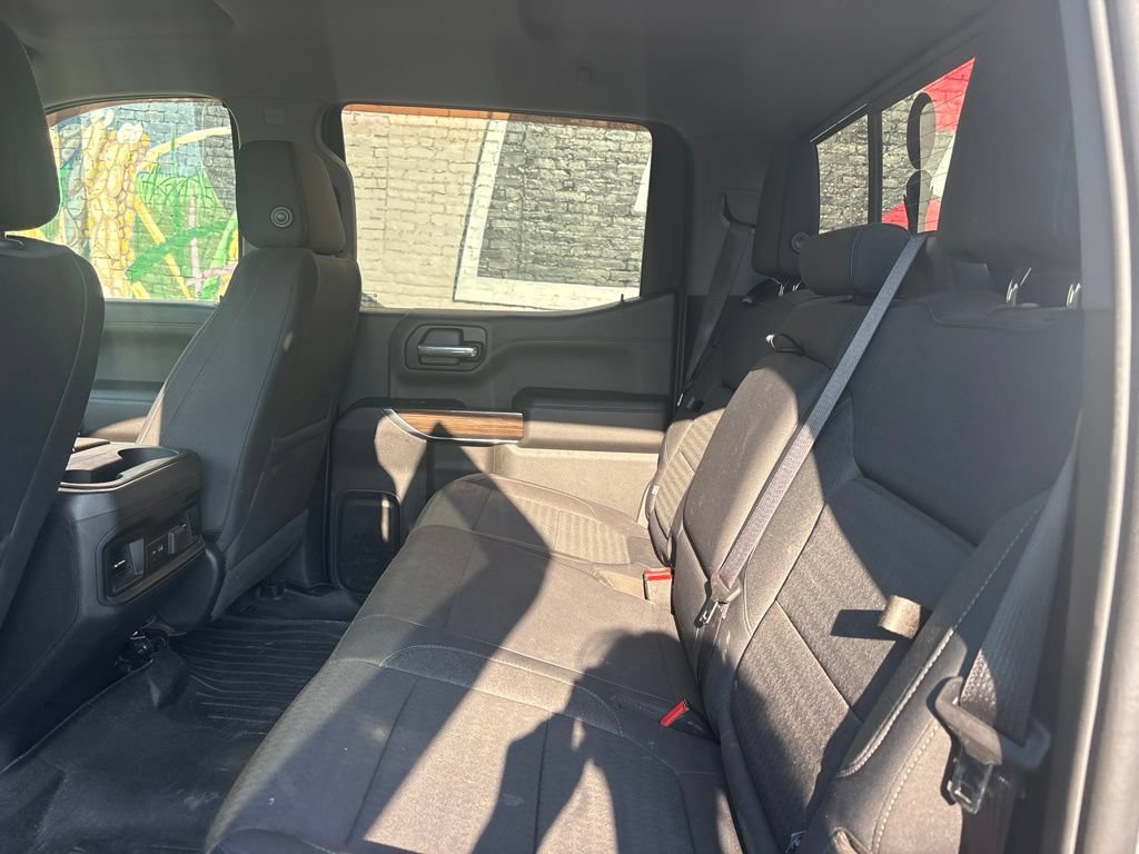 Used 2019 Chevrolet Silverado 1500 LT Trail Boss AWD/4WD image 18