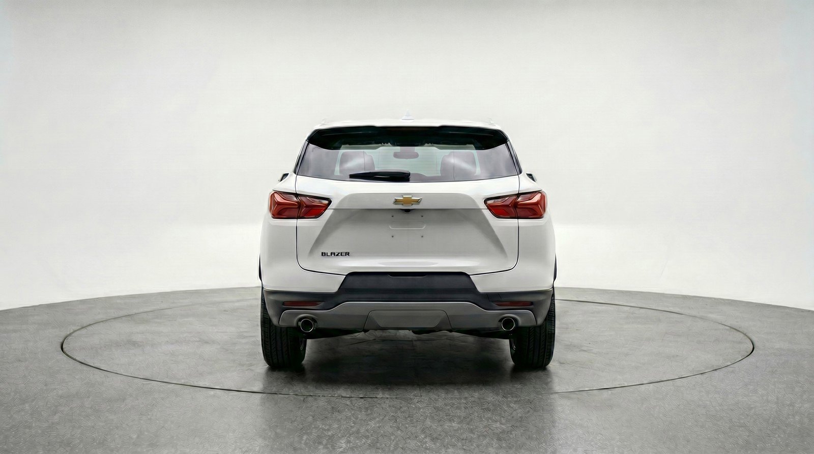 Used 2025 Chevrolet Blazer LT FWD image 7