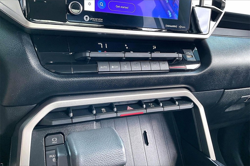 Used 2022 Toyota Tundra SR5 w/ TRD Off-Road Package image 16