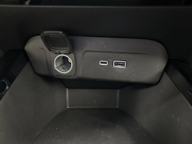 Used 2024 Chevrolet Trax LT image 18