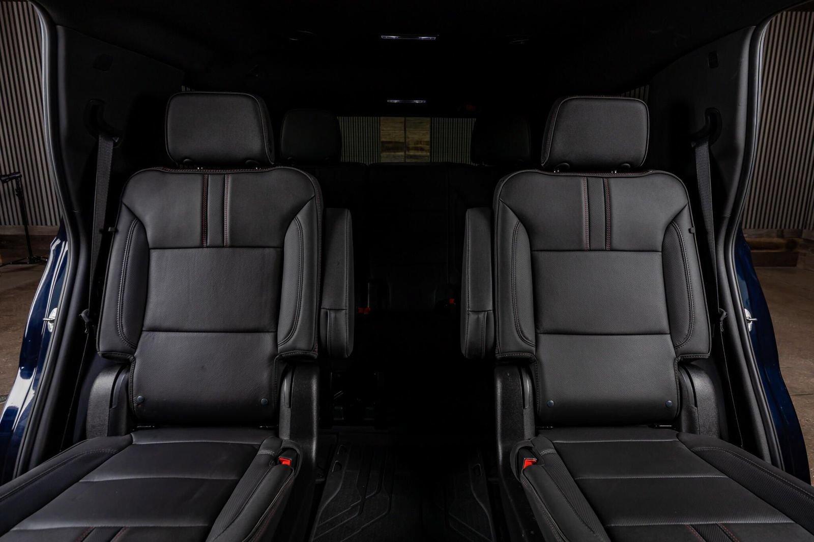 Used 2024 Chevrolet Tahoe RST w/ Luxury Package AWD/4WD image 40
