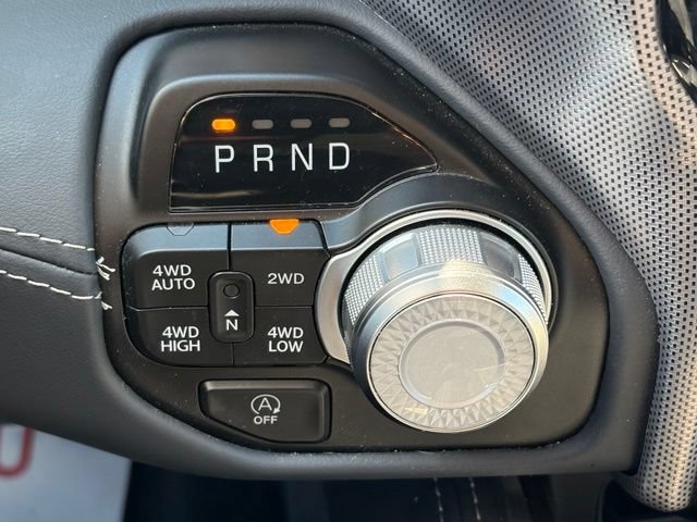 Used 2024 RAM 1500 Limited AWD/4WD image 23