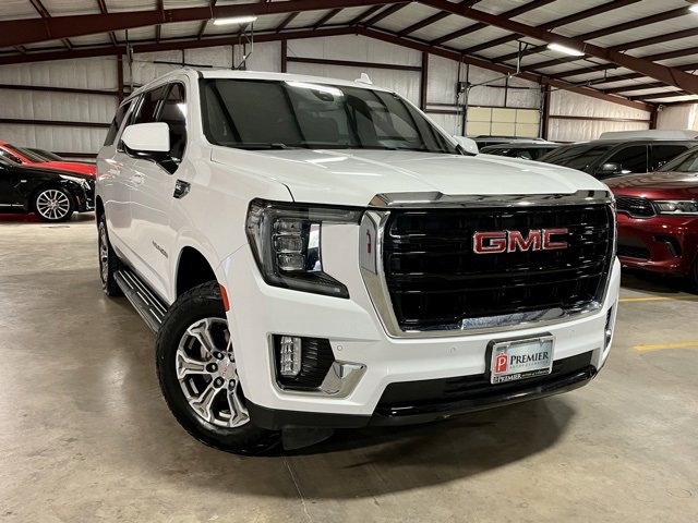 Used 2021 GMC Yukon XL SLE image 1