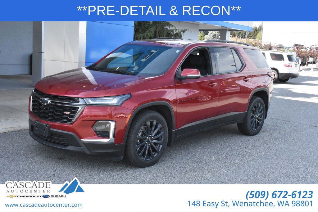 Used 2023 Chevrolet Traverse RS w/ LPO, Floor Liner Package