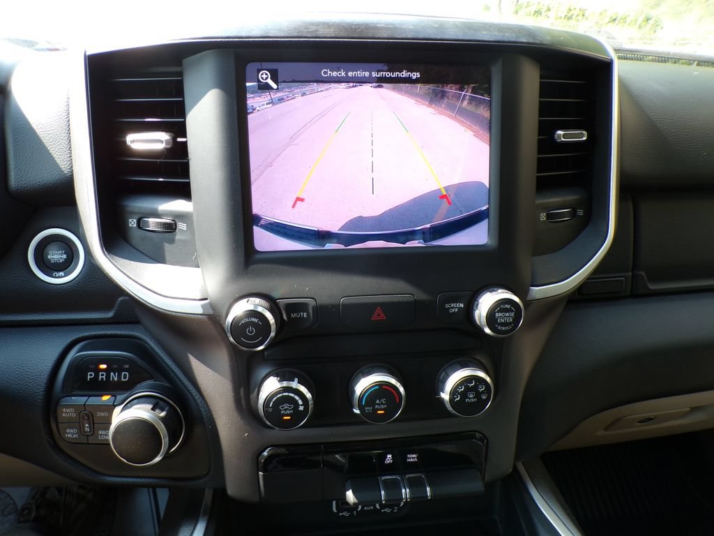 Used 2020 RAM 1500 Big Horn AWD/4WD image 26