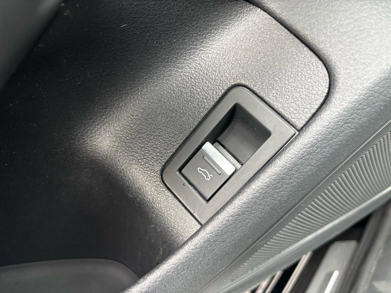 Used 2019 Audi A6 3.0T Premium Plus w/ Premium Plus Package image 16