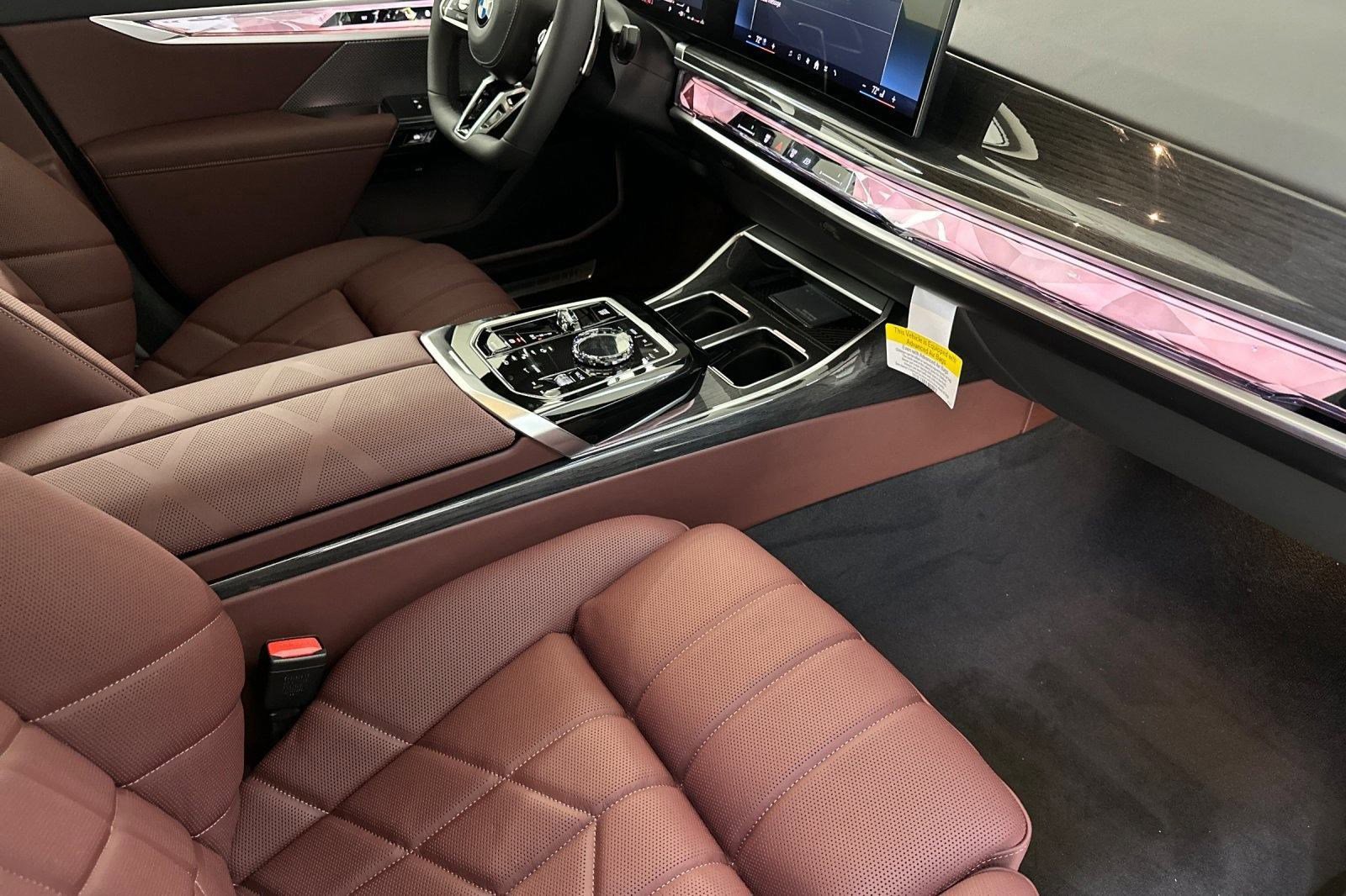 New 2026 BMW 760i xDrive image 27