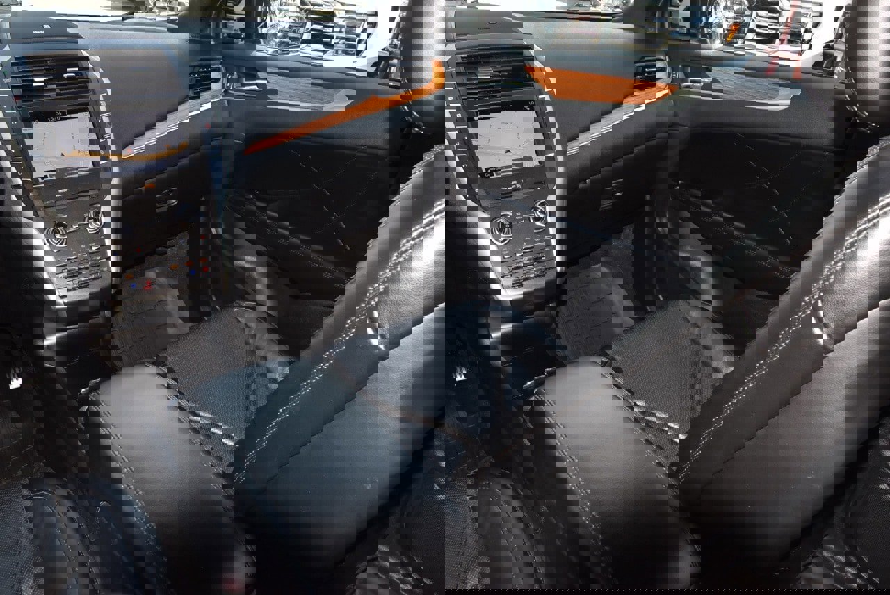 Used 2019 Lincoln MKC Reserve image 17