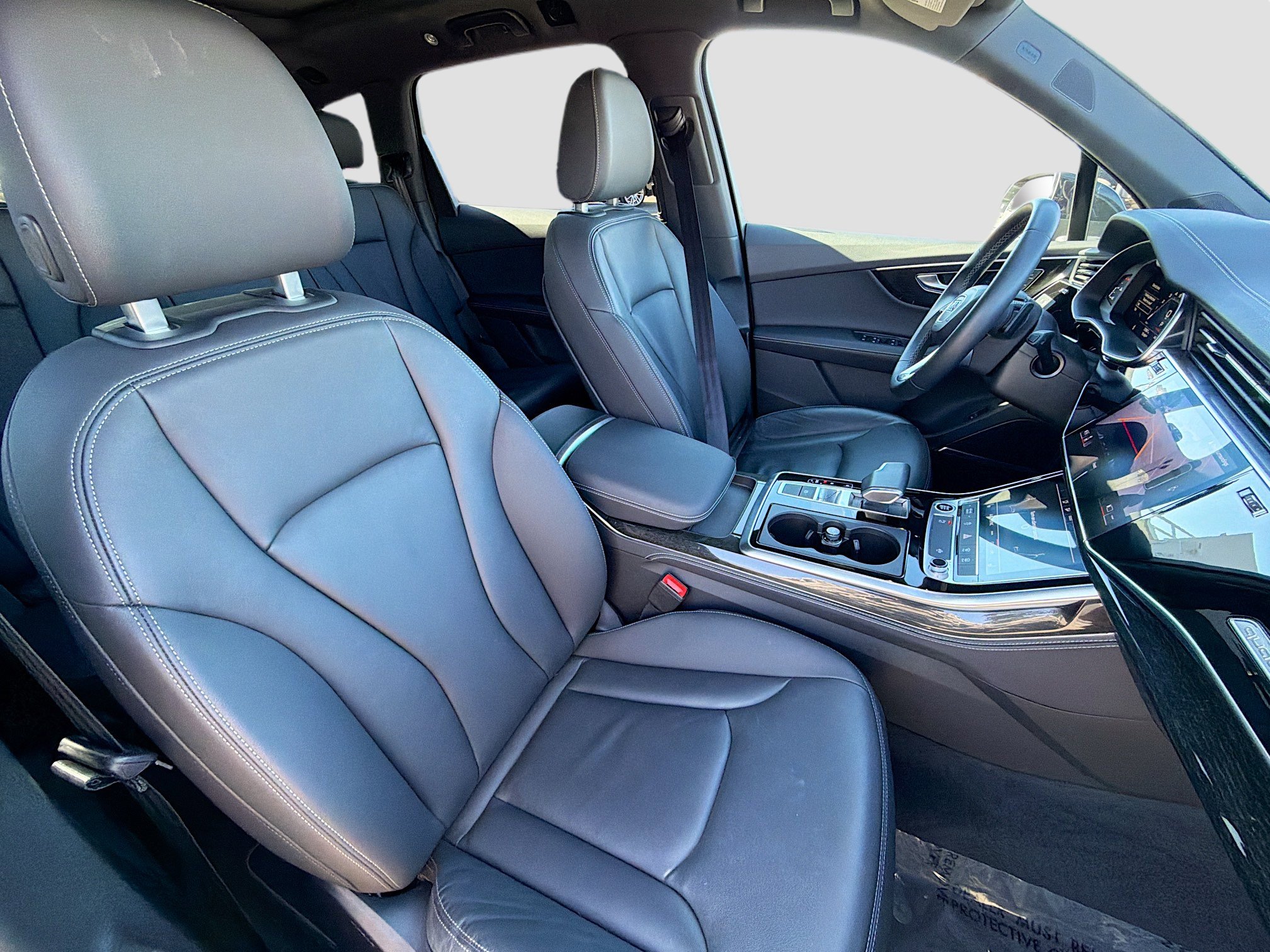 Certified 2025 Audi Q7 3.0T Premium Plus image 15