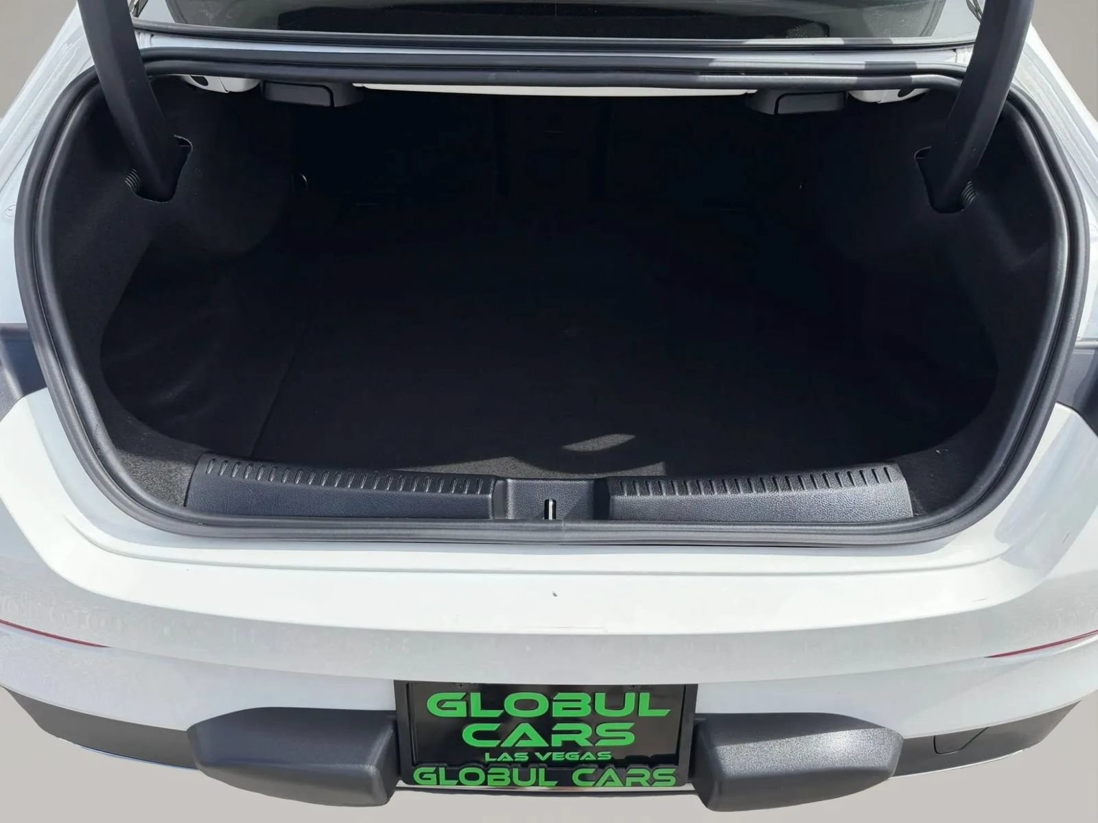 Used 2023 Mercedes-Benz CLA 250 w/ Premium Package image 30