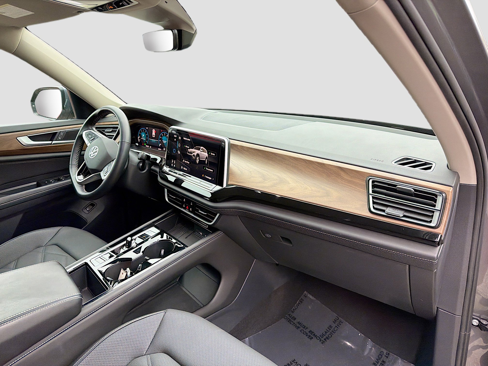 Used 2025 Volkswagen Atlas SE image 14