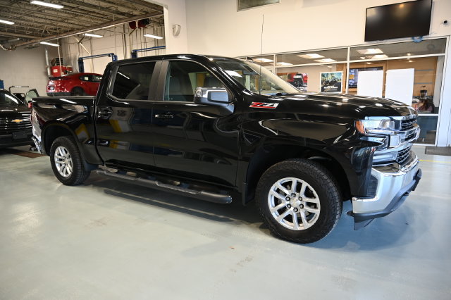 Used 2019 Chevrolet Silverado 1500 LT w/ All-Star Edition AWD/4WD image 4