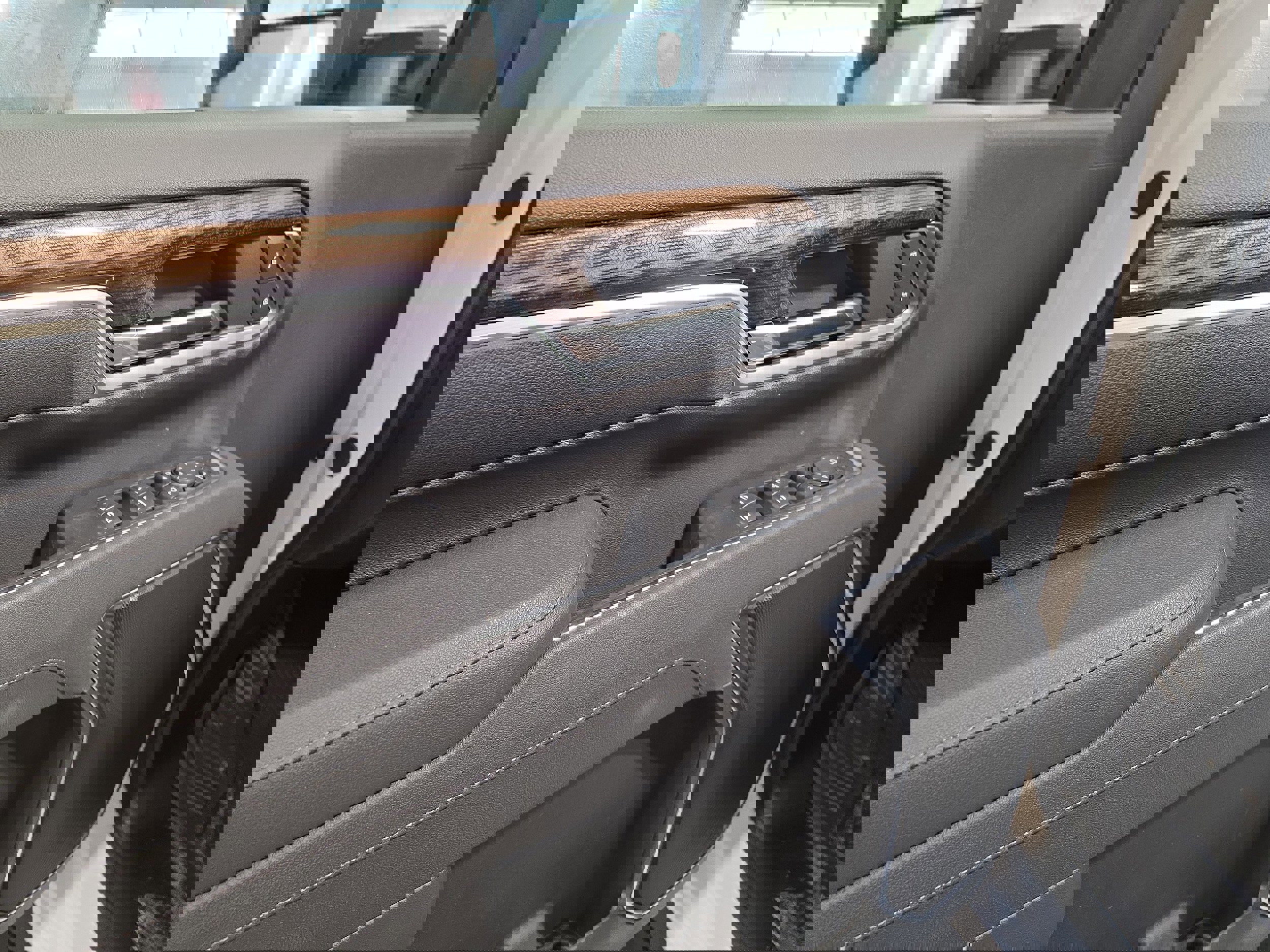 New 2026 Chevrolet Silverado 2500 LT w/ Safety Package image 11