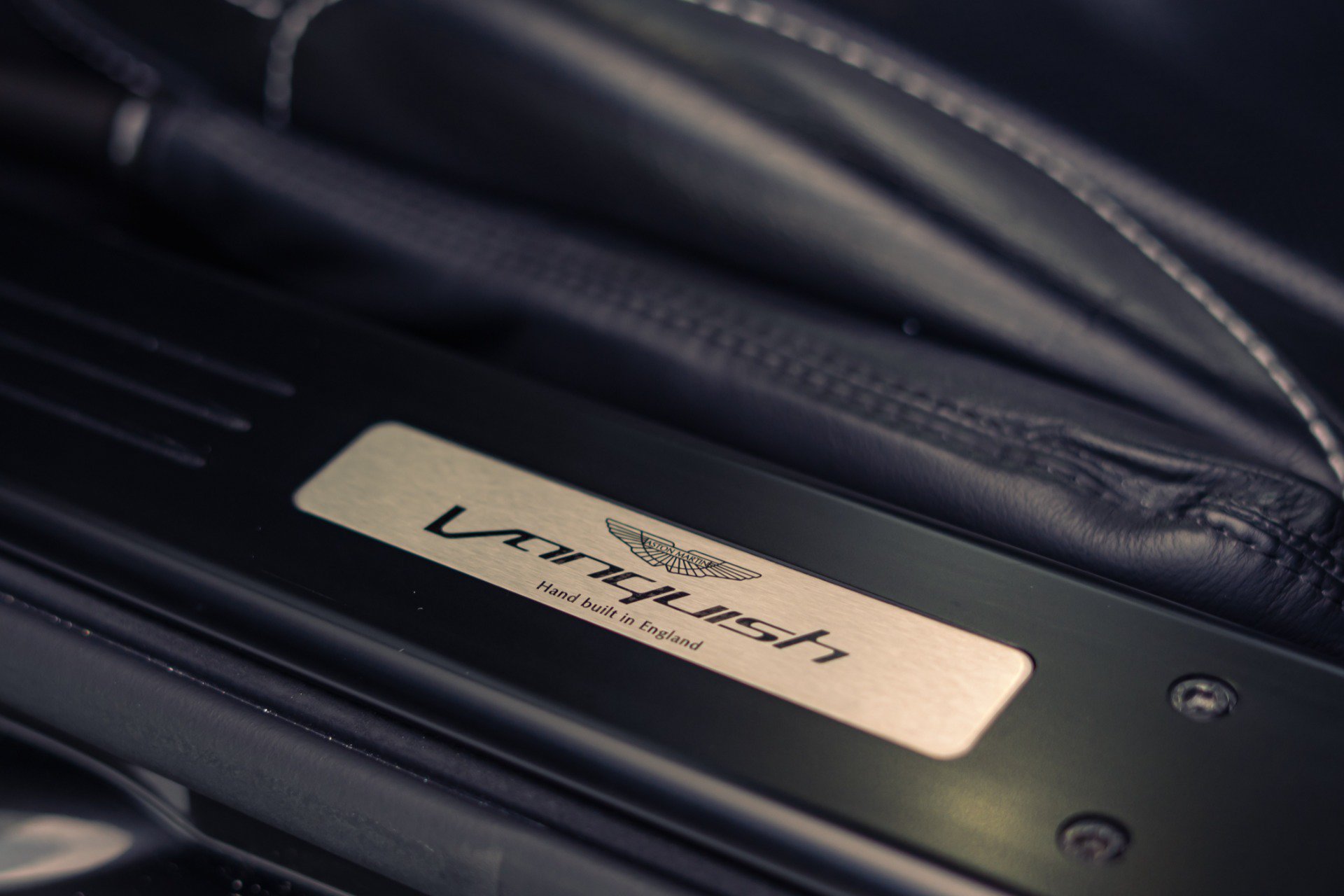 Used 2014 Aston Martin Vanquish Coupe RWD image 10