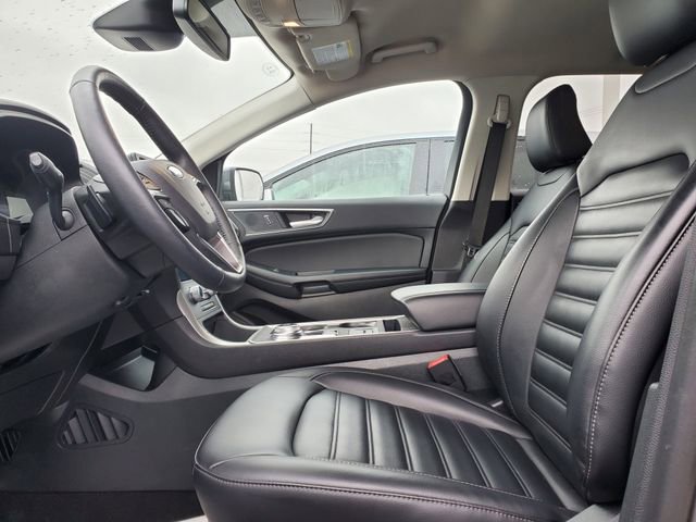 Used 2024 Ford Edge SEL w/ Convenience Package image 5