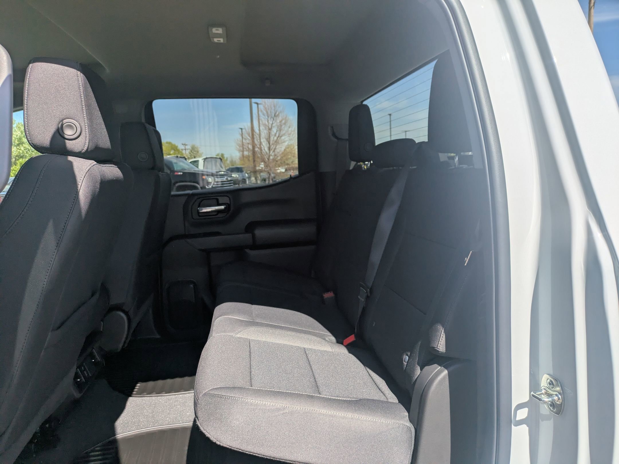 New 2025 Chevrolet Silverado 1500 Custom w/ LPO, Dark Essentials Package image 18